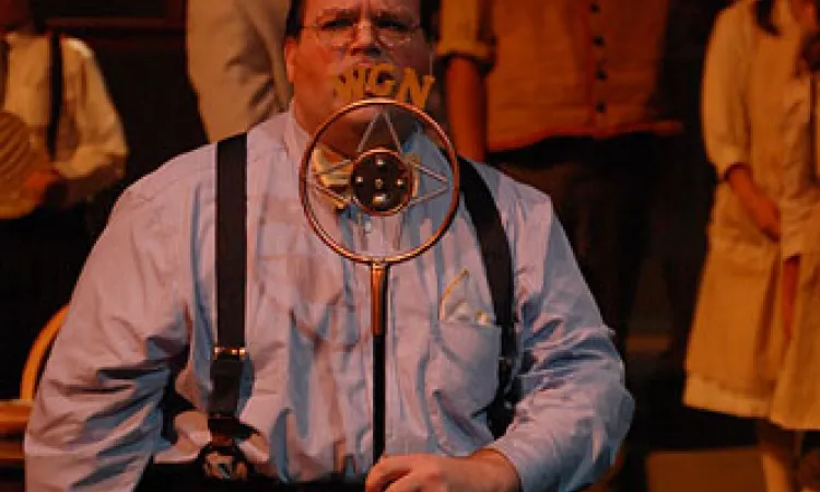 radiocloseup_2.jpg