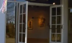 Gallery door